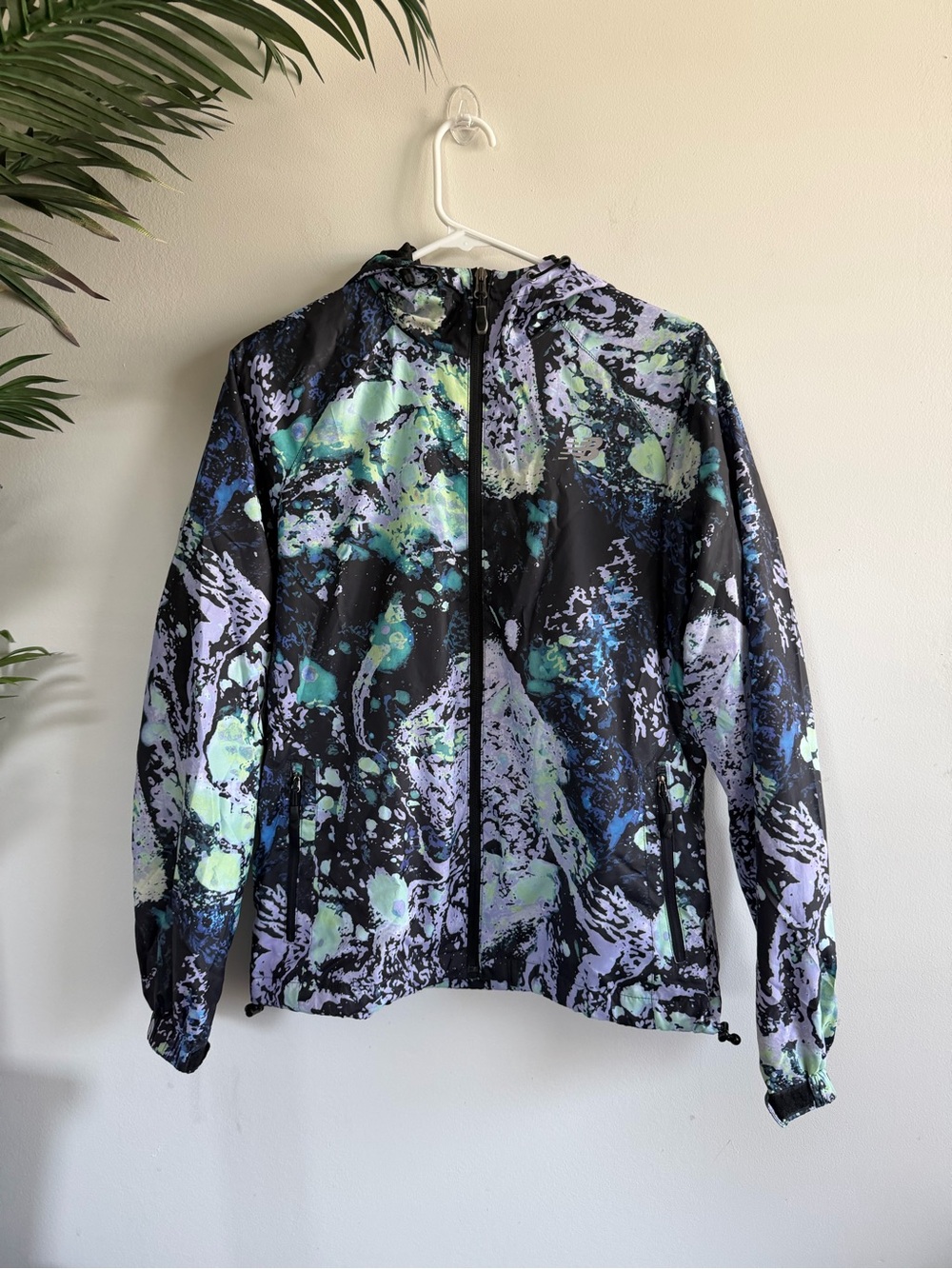 New Balance Jacket Womens Medium Multicolor Hooded Camo Print Windbreaker Active